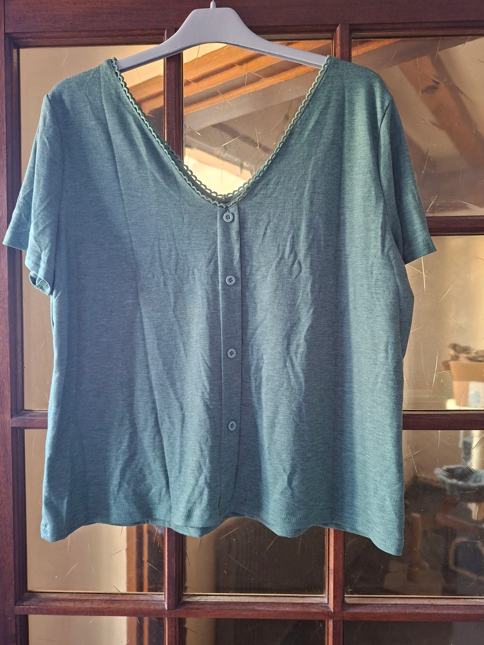 Korte mouw T-shirt – Maat L – photo 6